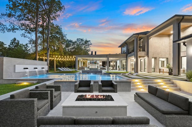 Images J. Bradley Custom Pools