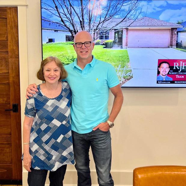 Images The Robert J Fischer Team – Realtors