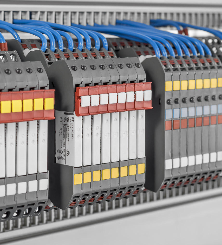 Lütze AG, Oststrasse 2 in Siebnen