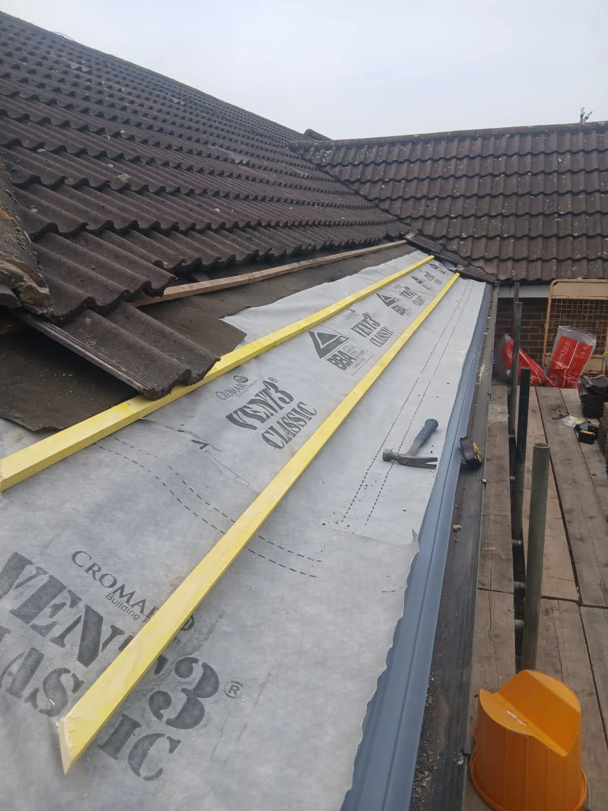 Images Stars Roofing Ltd