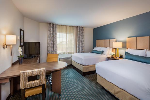 Images Candlewood Suites Anaheim - Resort Area, an IHG Hotel