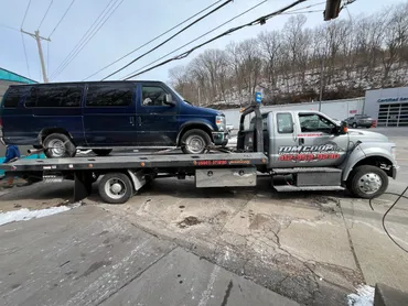 Images Tom Coop LLC Towing and Recovery
