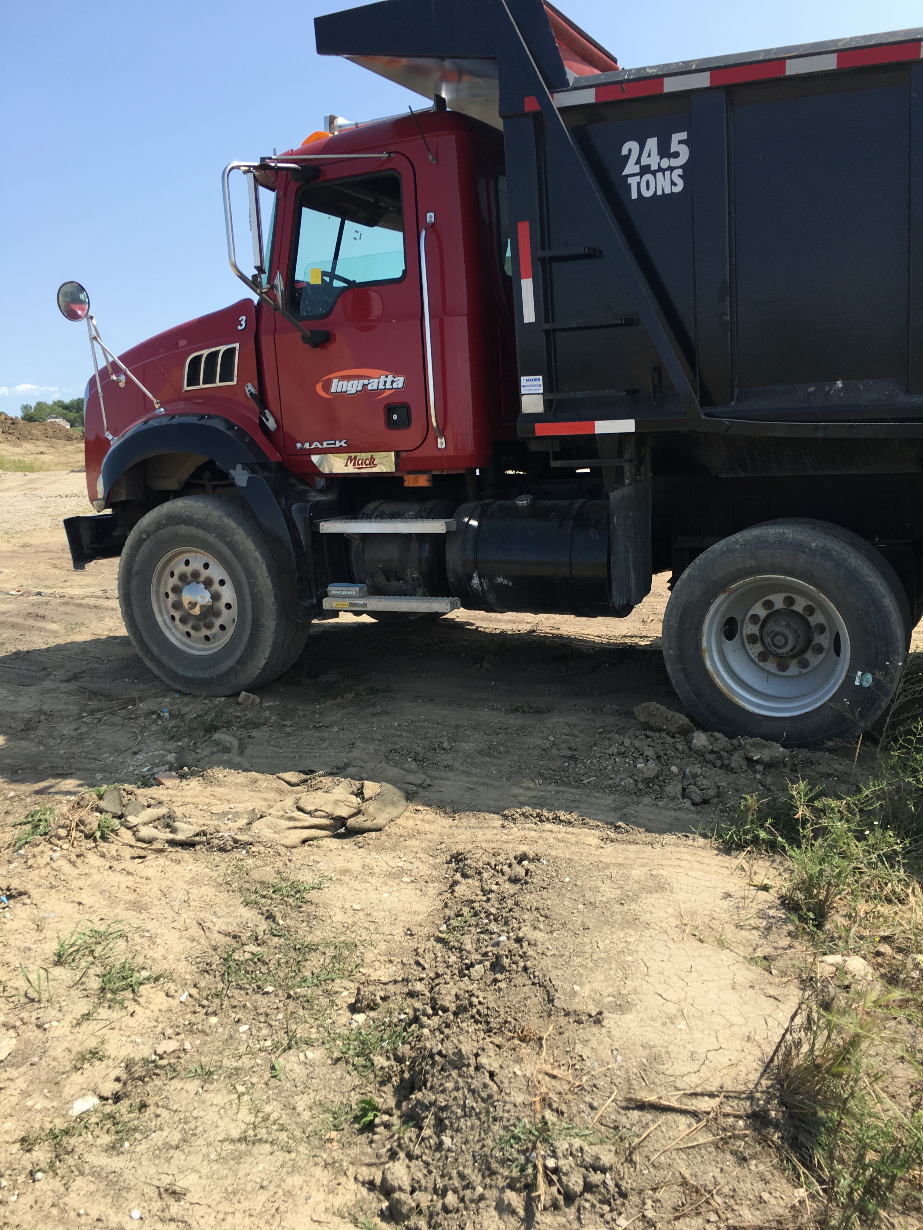 Images Ingratta Cement & Drainage Inc