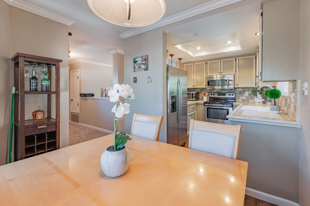 Images Monica Betancur, REALTOR | Compass