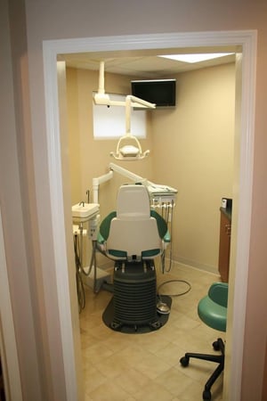 Images The Dental Design Center - Cosmetic, Implant & General Dentistry
