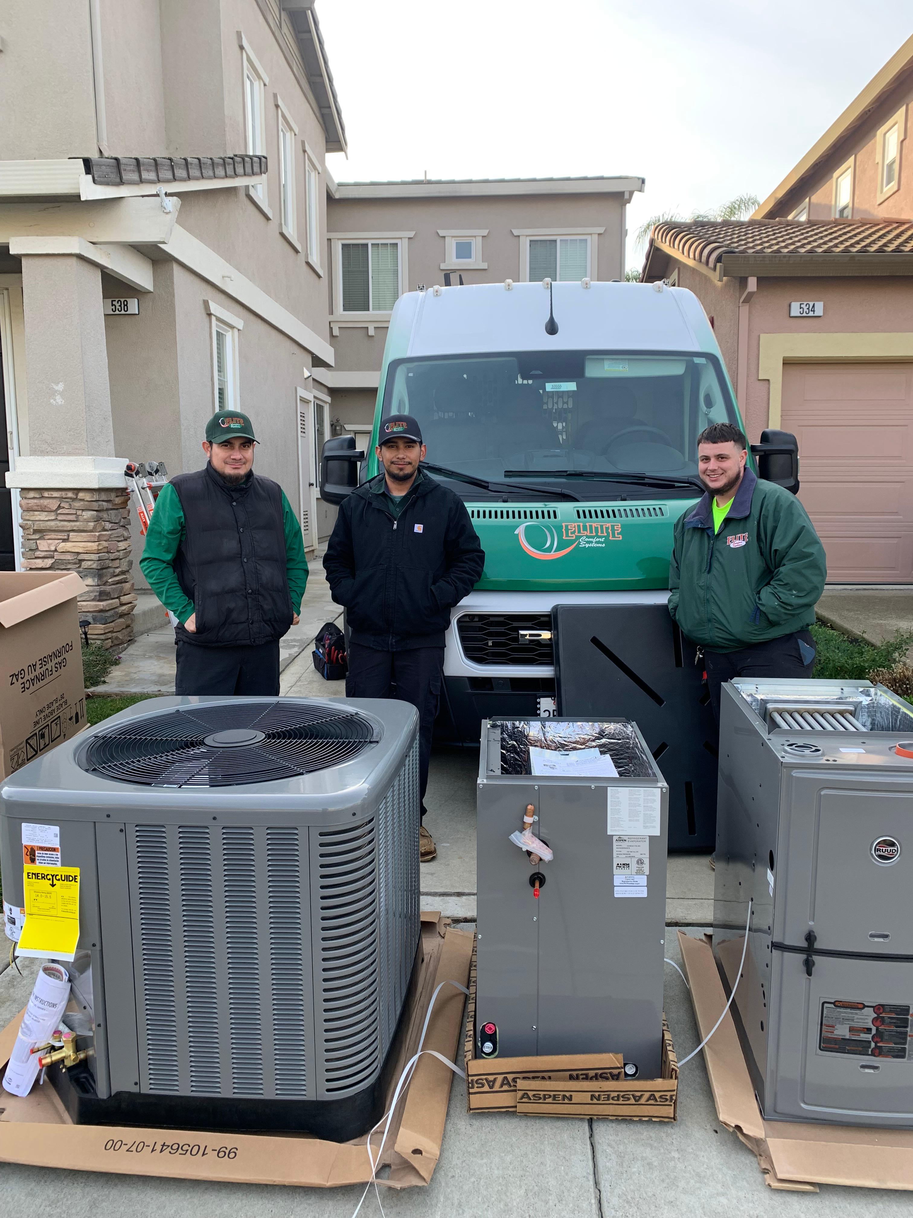 On the morning of a new installation!  #acinstallation #newairconditioner #furnaceinstallation #heat Elite Comfort Systems Brentwood (925)319-6848