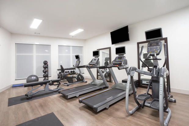 Images Holiday Inn Express & Suites Amarillo by IHG