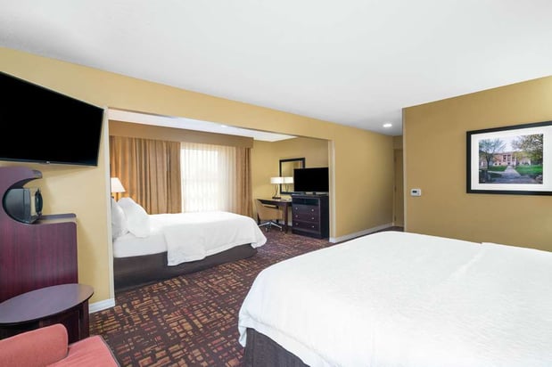 Images Hampton Inn Corydon
