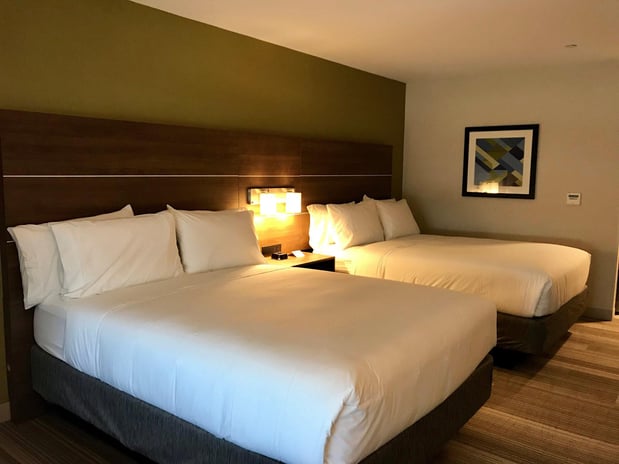 Images Holiday Inn Express & Suites Pasadena - Los Angeles by IHG