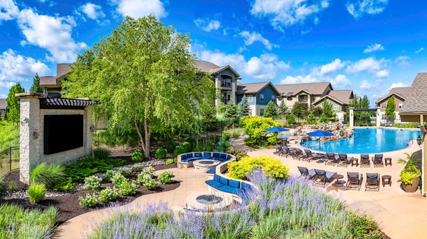 Images MAA Prairie Trace