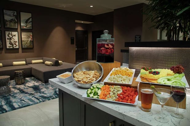 Images Embassy Suites by Hilton Orlando Airport