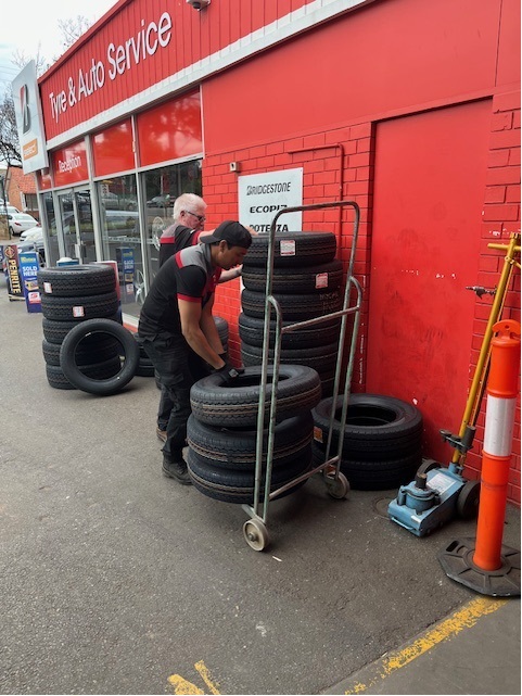 Images Bridgestone Select Tyre & Auto Blair Athol