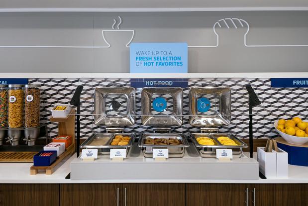 Images Holiday Inn Express Corvallis-on the River by IHG