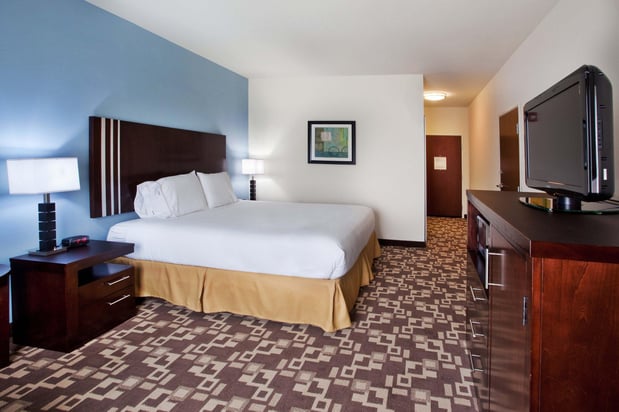 Images Holiday Inn Express & Suites Atlanta Arpt West - Camp Creek by IHG