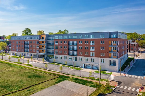 Images 2200 LaSalle at Lafayette Square