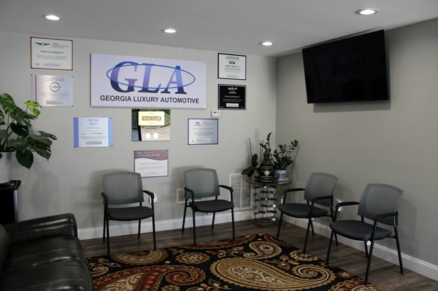 Images Georgia Luxury Automotive Lively