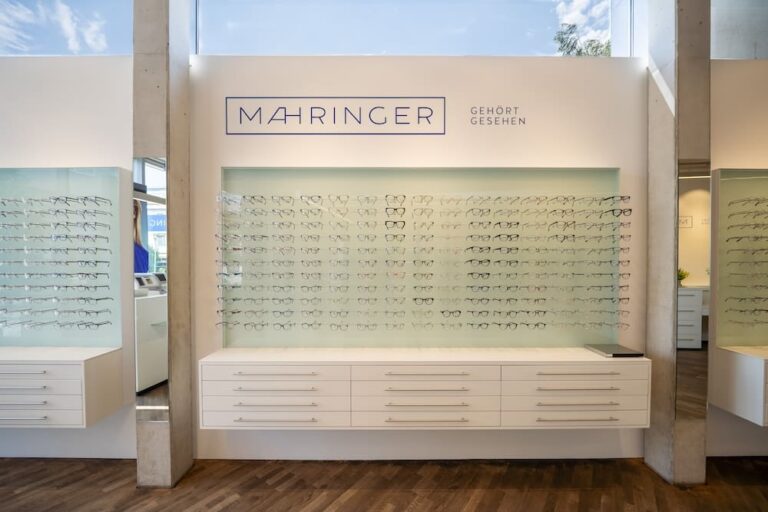 Bild 2 von Augenoptik & Hörgeräte Mahringer GmbH & Co KG