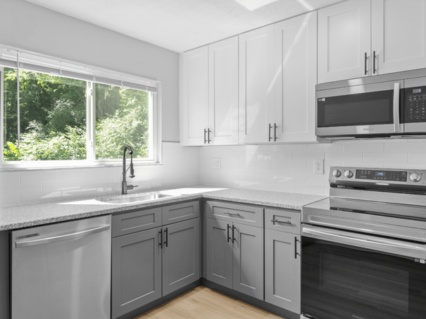 Images The Alcove of Turpin Hills