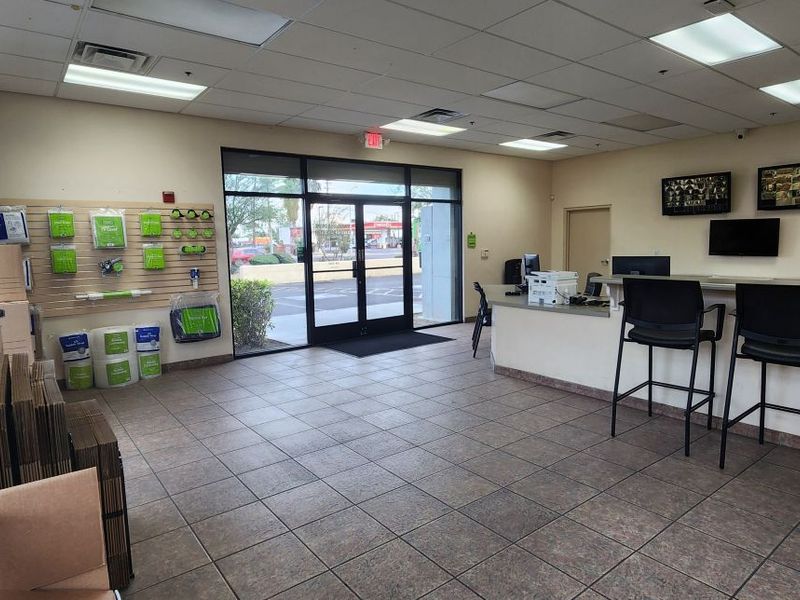 Images Extra Space Storage