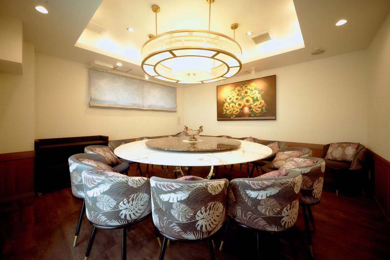 Images 楽楽屋 池袋本店