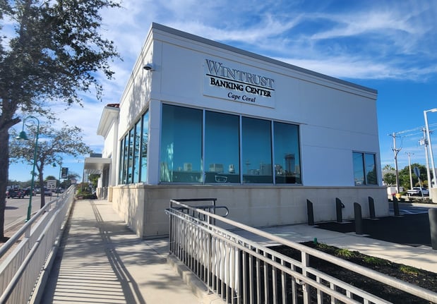 Images Wintrust Banking Center