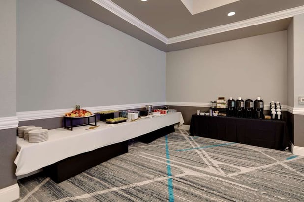 Images Embassy Suites by Hilton San Rafael Marin County