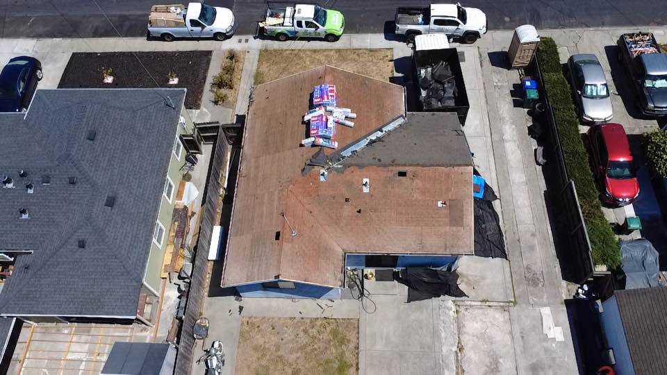 AM Roofing Services Inc Image