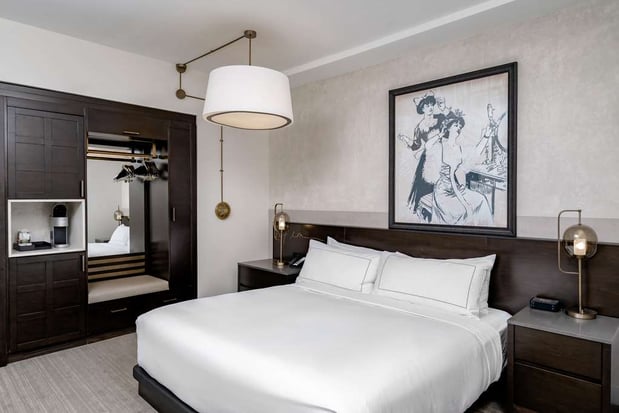 Images Hotel Fort Des Moines, Curio Collection by Hilton