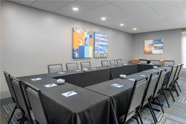 Images Homewood Suites by Hilton Orlando-UCF Area