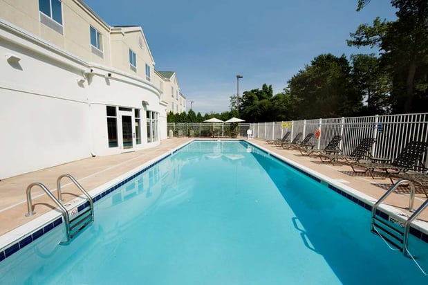 Images Hilton Garden Inn Solomons