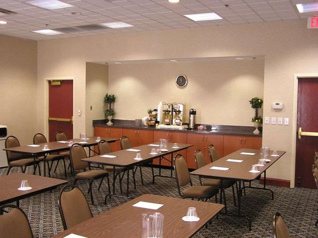 Images Hampton Inn & Suites Atlanta-Galleria
