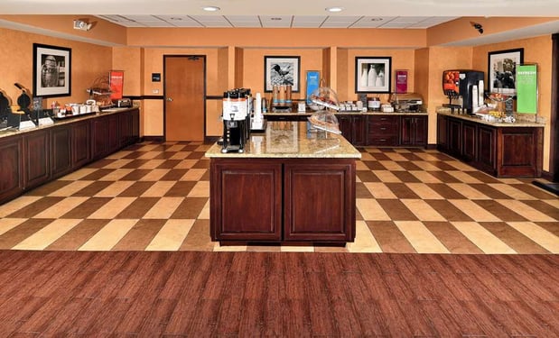 Images Hampton Inn & Suites Fredericksburg