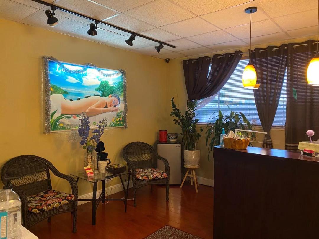SK Massage Center & Foot Spa has many benefits. There are many different types of massage therapy we provide for our customers