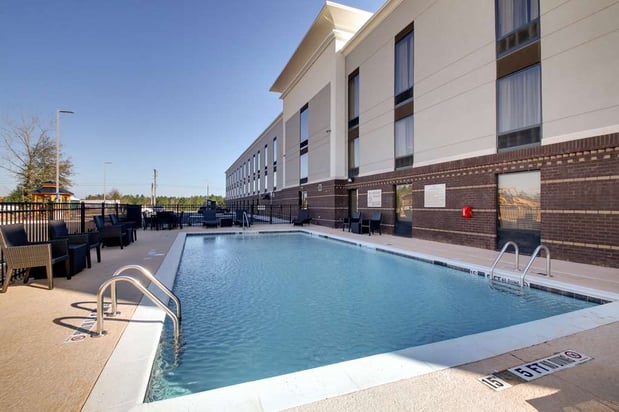 Images Hampton Inn & Suites Cordele