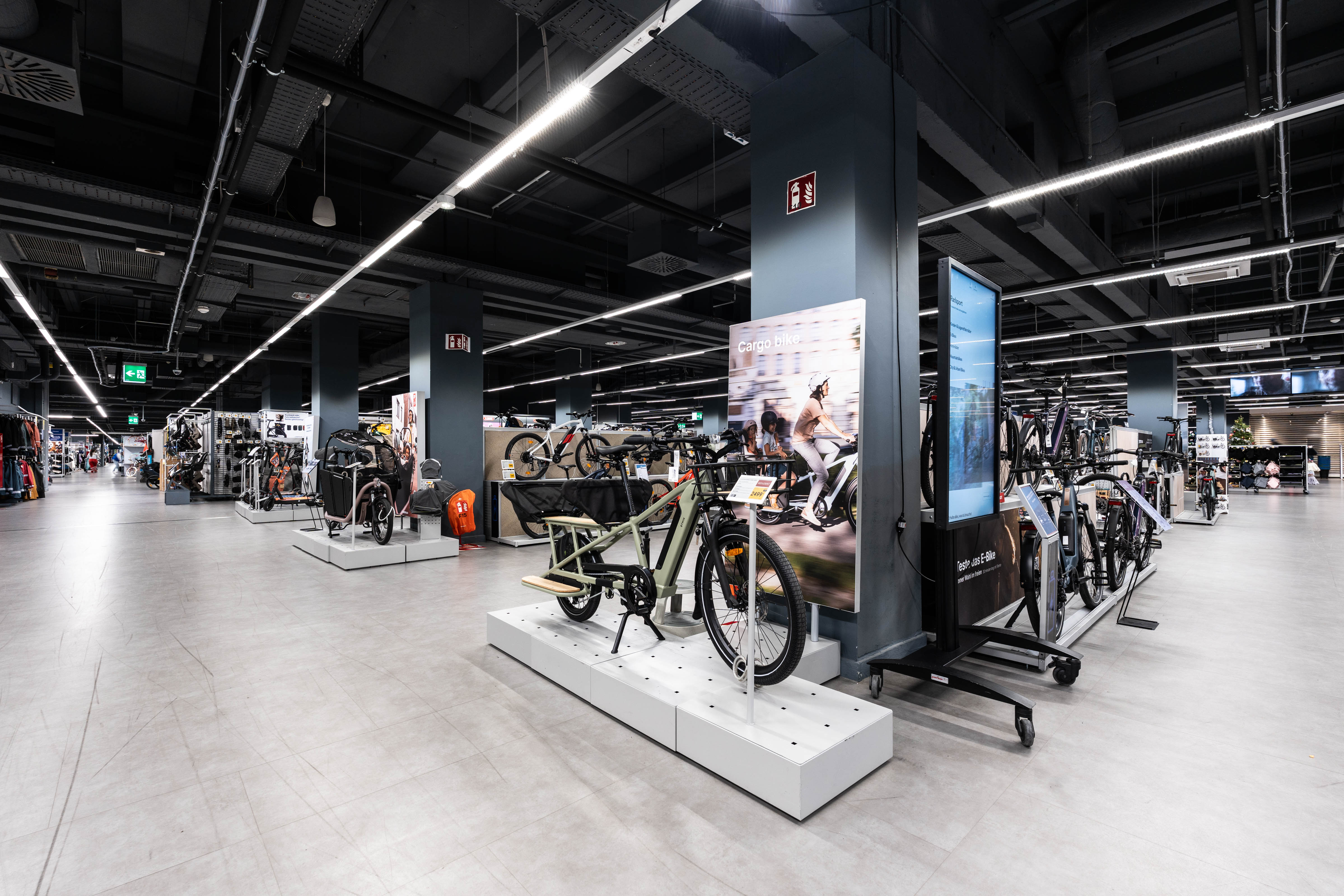 DECATHLON Berlin Alexanderplatz