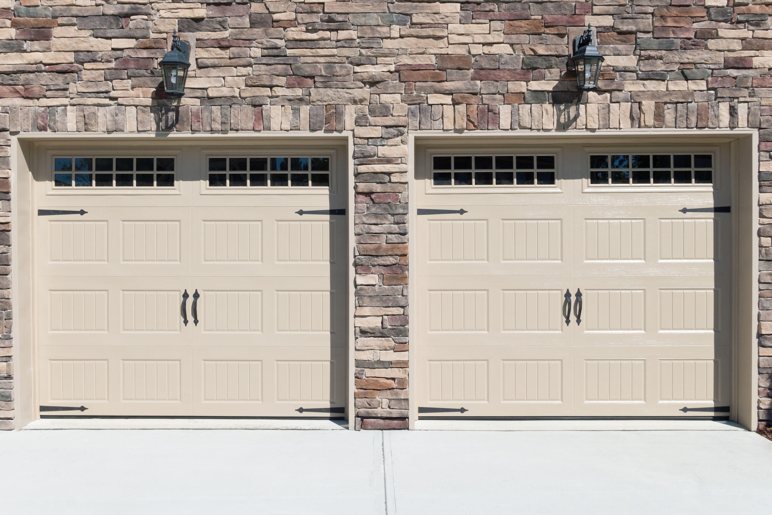 Garage Door Installation Irondequoit  New York