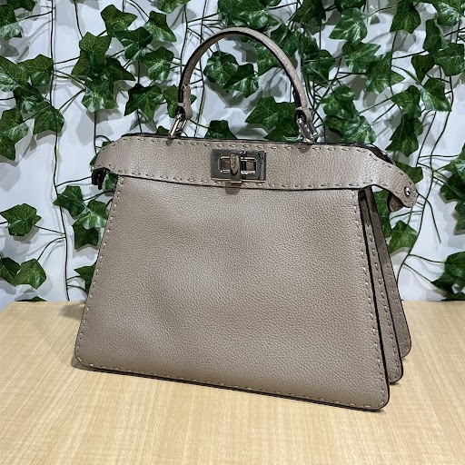 Images KOMEHYO（コメ兵）買取センターアミュプラザ鹿児島