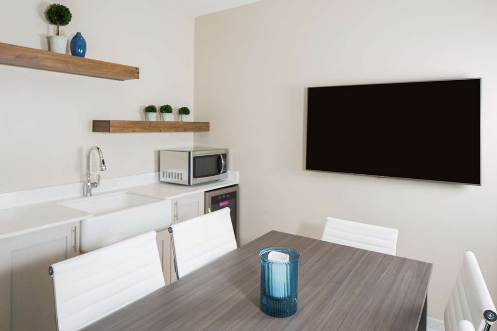 Guest room amenity