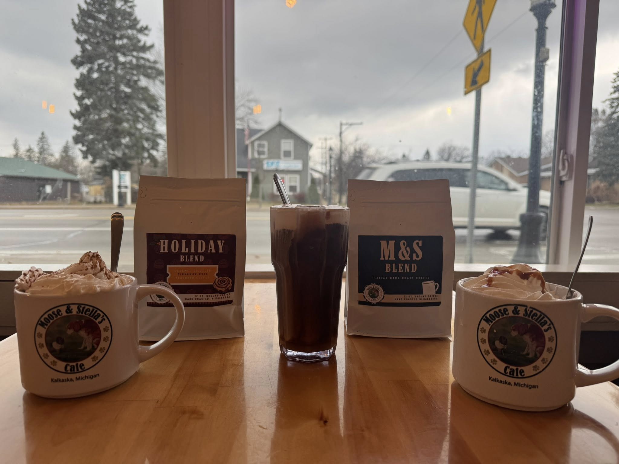 Moose & Stella's Cafe Image