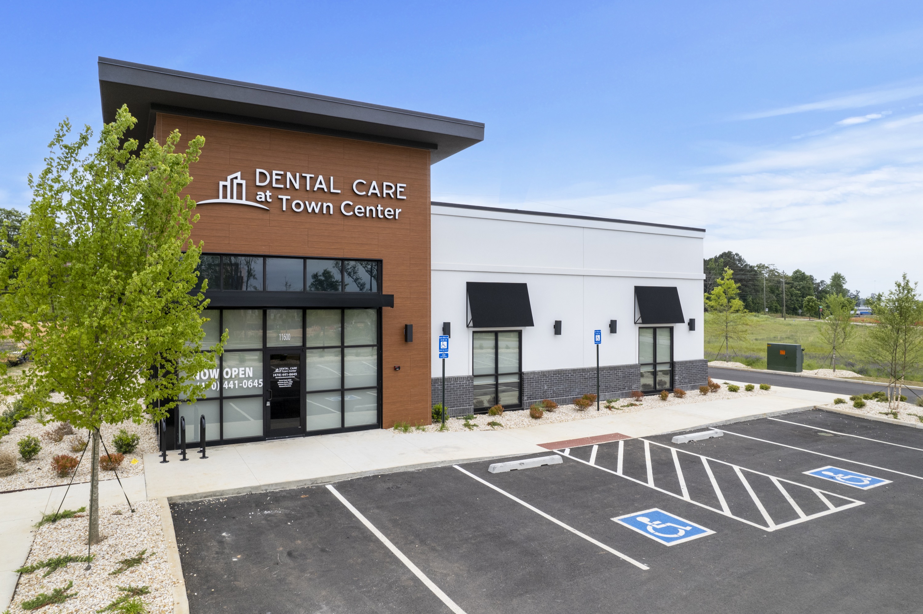 Front of office, Dental Care at Town Center. Dentist in Covington, GA. 