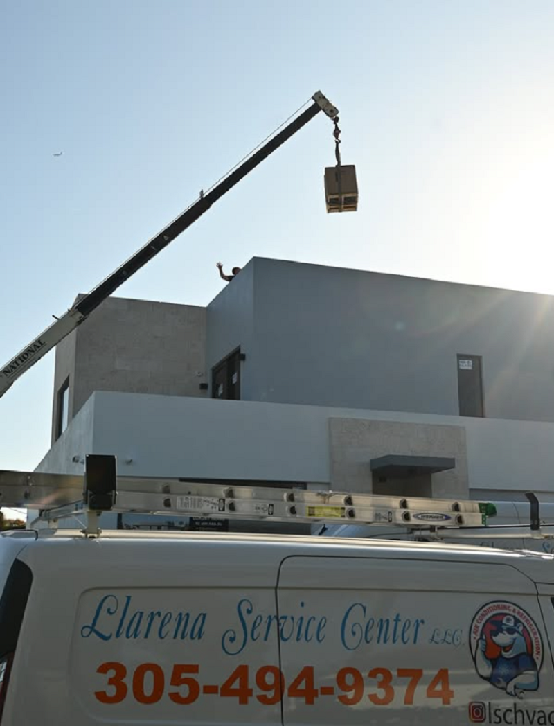 Llarena Service Center LLC Image