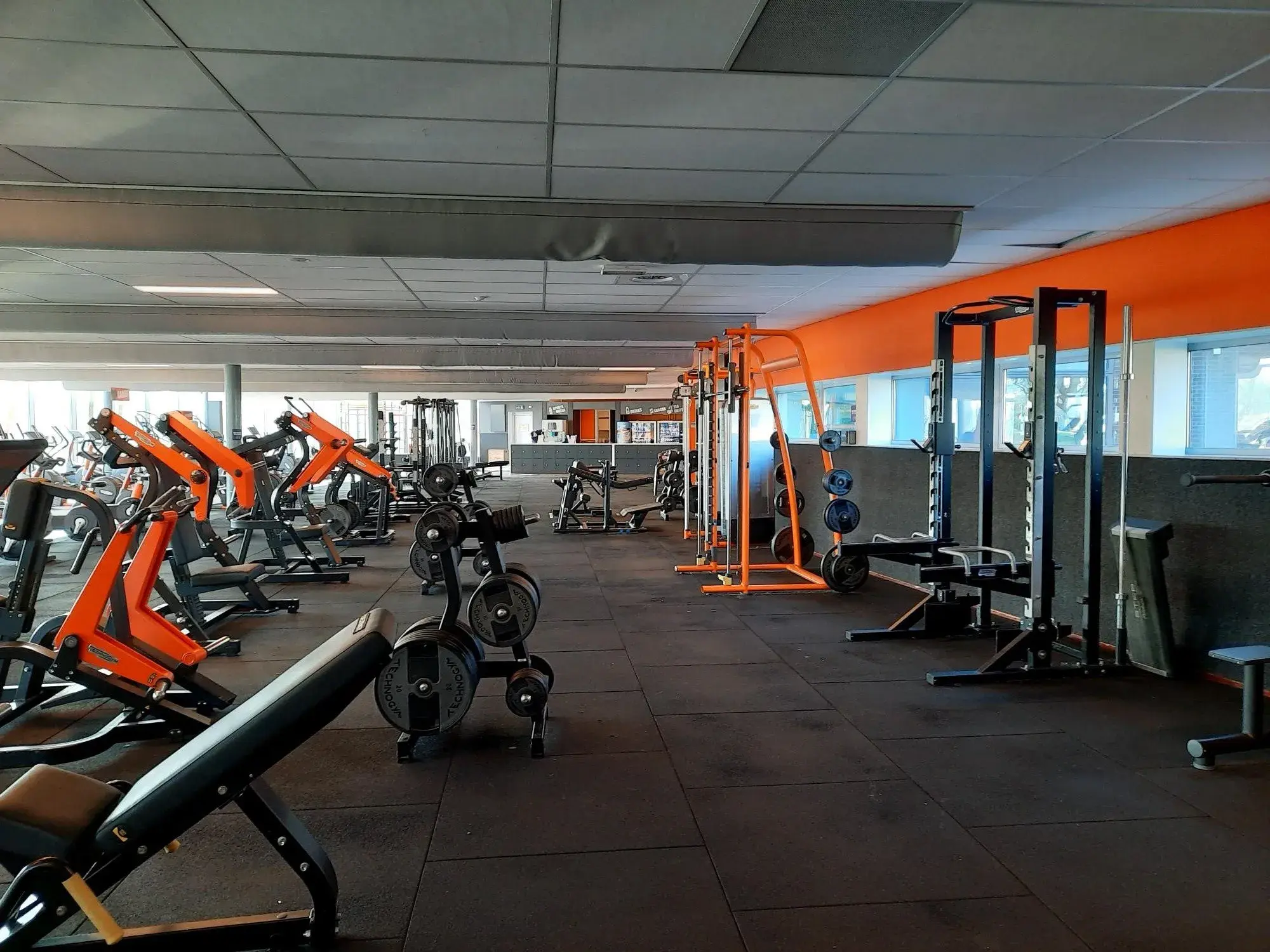 Foto's Basic-Fit 24/7