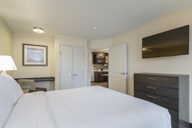 Images Candlewood Suites Mishawaka by IHG