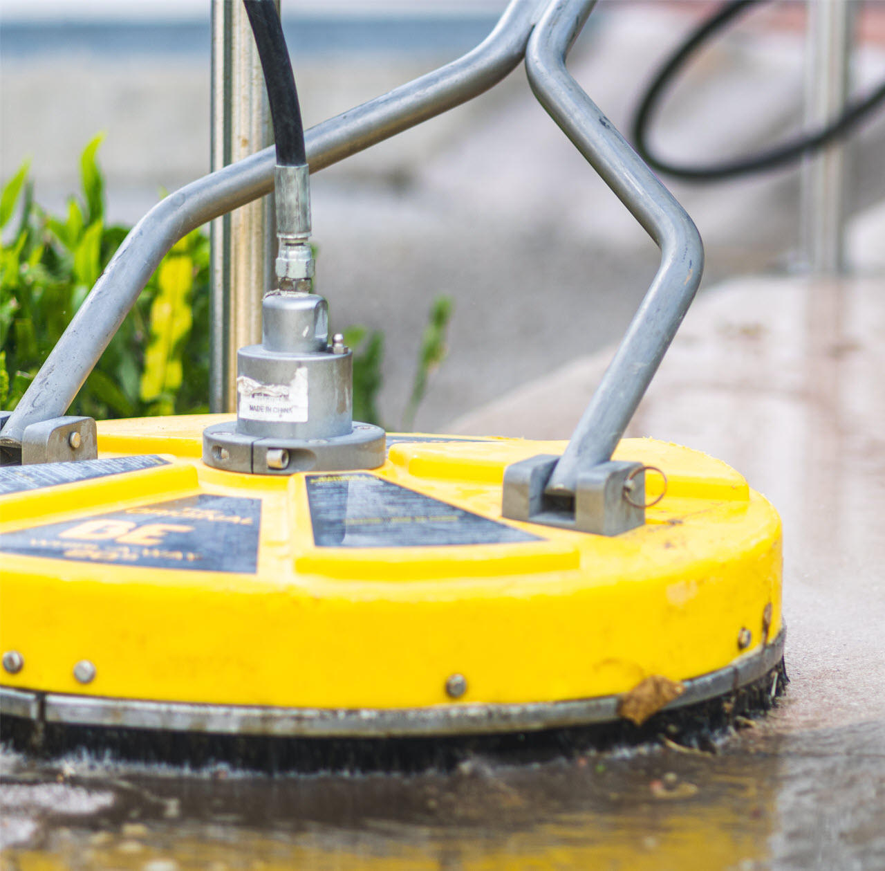 Fall pressure washing cleaning Sioux Falls SD