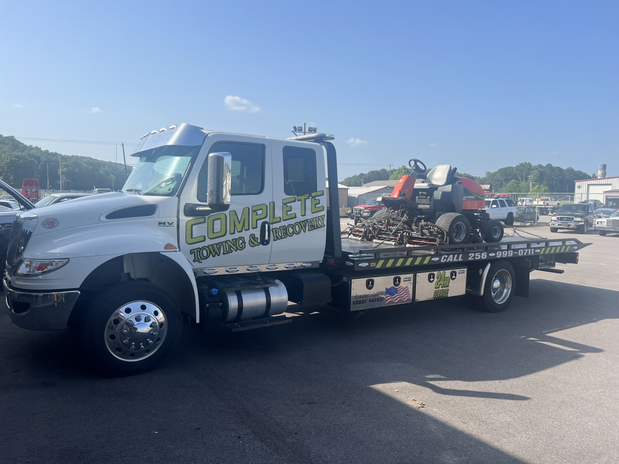 Images Complete Towing & Recovery