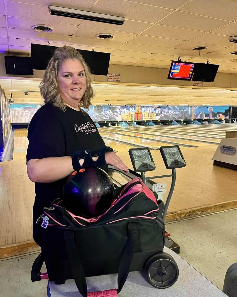 Nothing like a little friendly competition with the Crystal Plaster Team! We had a great time trading the office for the bowling lanes, sharing plenty of laughs and making memories together. LeAnna even brought her bowling shoes!