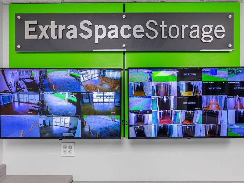 Security Screens - Extra Space Storage at 3650 Richard Rd, Montgomery, AL 36111