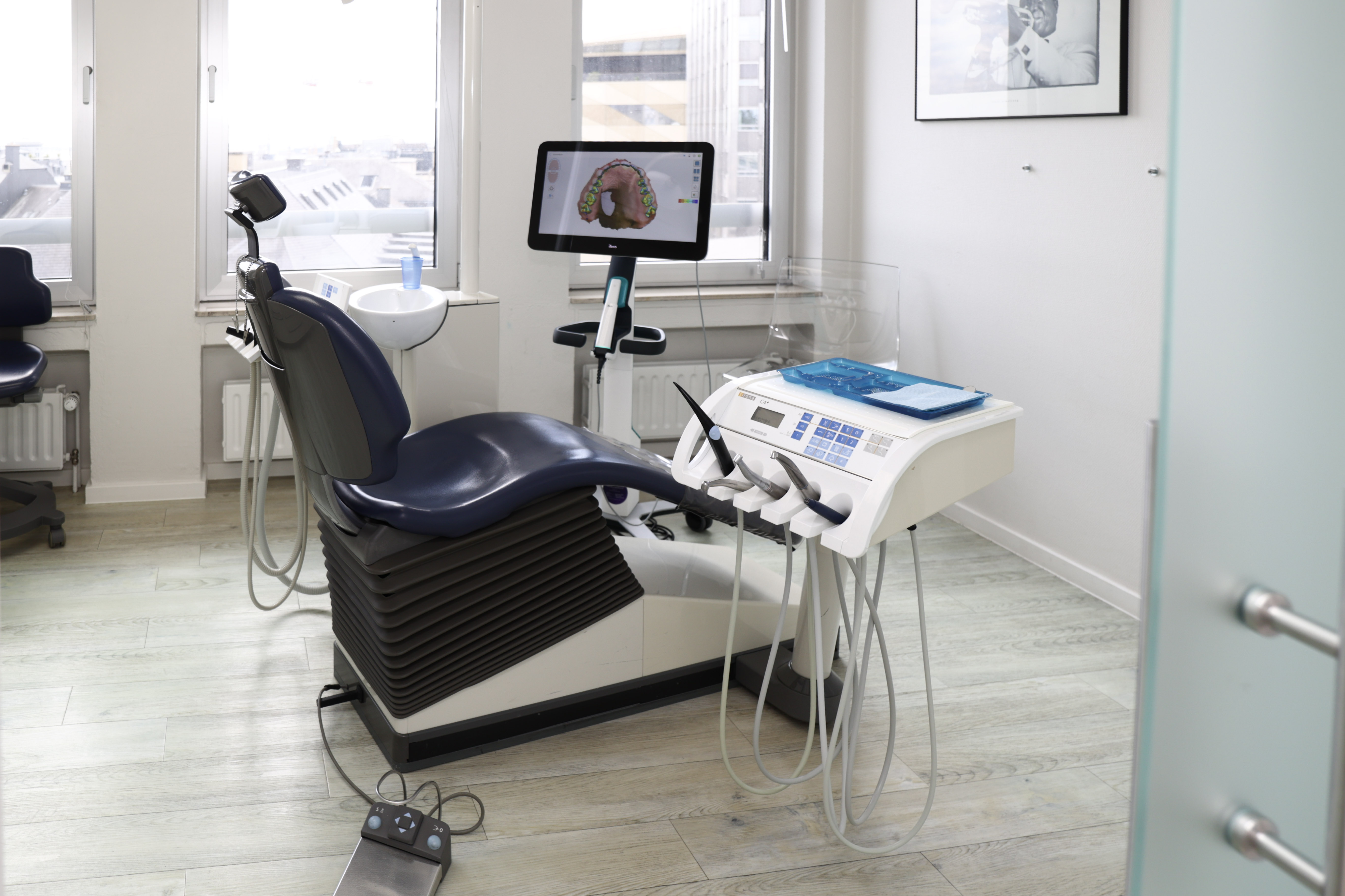 Images Dr DUCROCQ Camille dentiste