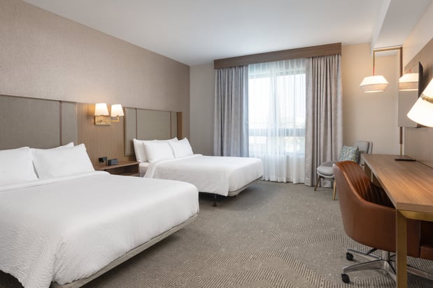 Images Holiday Inn & Suites Monterey Park - Los Angeles by IHG