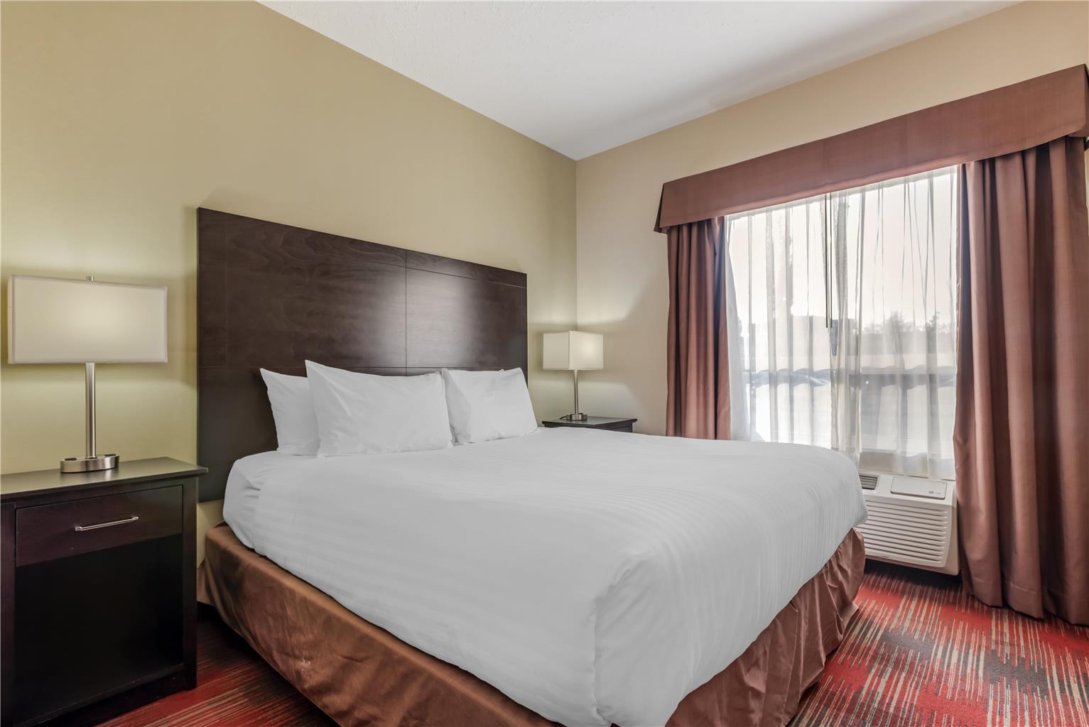 Images Best Western Plus Red Deer Inn & Suites